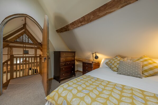 2 Schlafzimmer, Bügeleisen/Bügelbrett, Reisekinderbett, Internetzugang