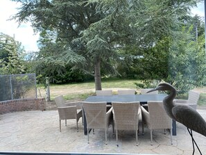 Outdoor dining - Gemütliche Ferienwohnung Ida mit Garten-nähe Ostsee und Schlei (Oersberg)