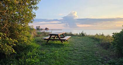 Amazing home in Mörbylånga with WiFi