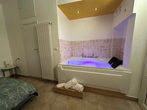 1 habitación, wifi gratis y ropa de cama 