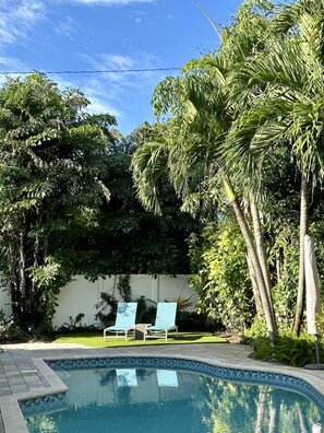 Piscine extérieure, piscine chauffée