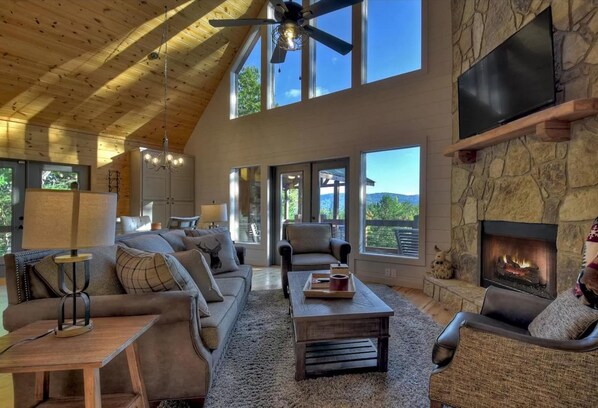 Apartment | 4 bedrooms - Chalet Blue Ridge in Blue Ridge (Blue Ridge)