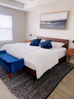 4 bedrooms - Modern Poolside Villa-steps to Beach (Panama City Beach)