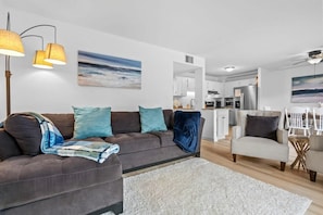 TV - Myrtle Beach Resort Unit B129 - Ocean Nearby (Myrtle Beach)