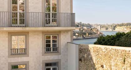 Fervença Boutique Palace 21 by HostWise