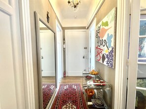 Interior - The Artist (Cannes)