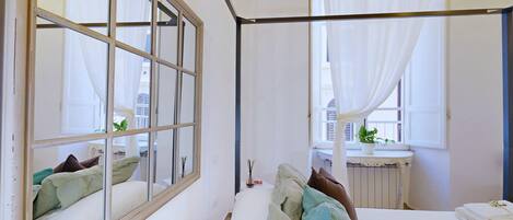 2 chambres, fer et planche Ă repasser, Wi-Fi, draps fournis