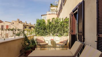 Hypoallergeen beddengoed, een minibar, een kluis op de kamer