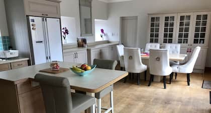 Beautiful 2 Bedroom Barn in Towcester Northants