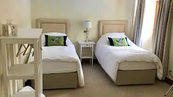 Rumah | 3 kamar tidur, kedap suara, setrika/meja setrika, dan Wi-Fi gratis