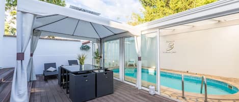 Piscine couverte, piscine chauffée
