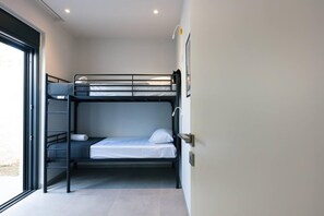 Ferienhaus | 3 Schlafzimmer, schallisolierte Zimmer, Internetzugang