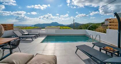 Villa Friday in Mariou