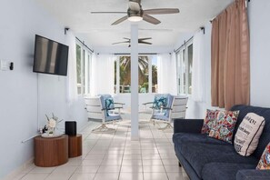 تلفزيون، مكتب