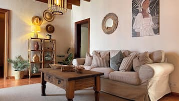 Individually decorated, individually furnished, desk, laptop workspace