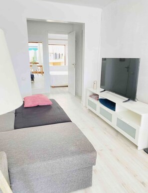1 bedroom, iron/ironing board, free WiFi, bed sheets - Estupendo apartamento con barbacoa y piscina  (Salou)