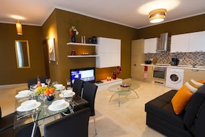Interior - Apartment 29: Two-Bedroom Apartment near St. Julian's (Saint Julian's)