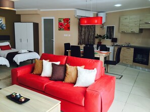 TV - Studio Apartment 27 in St. Julian's (No Window) (Saint Julian's)