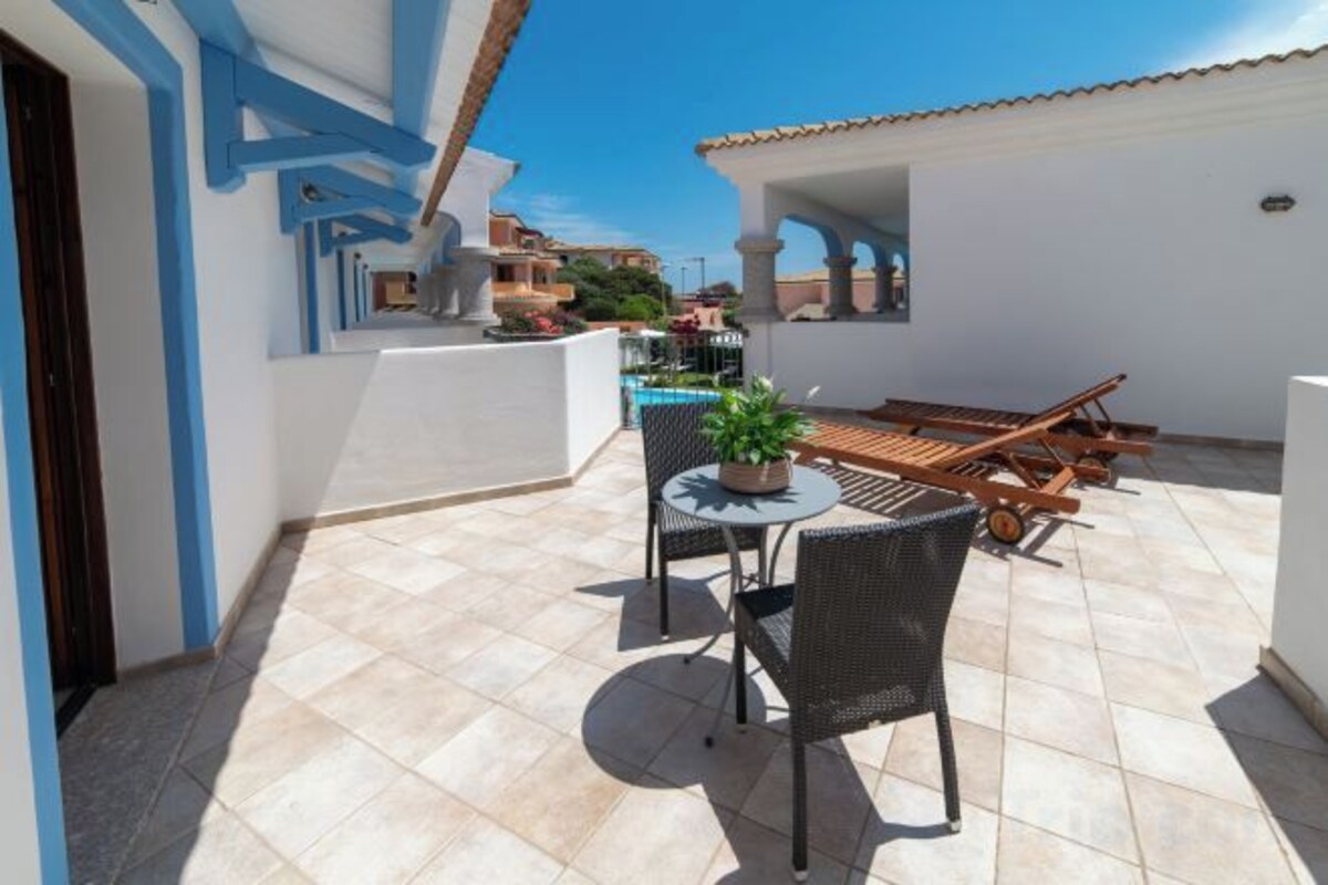 Superior Triple Room Pool View