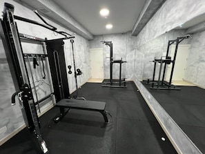 Fitness facility - Blue 5: Studio Apartment in St. Julian's (Swieqi)