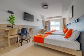 1 habitación, tabla de planchar con plancha, wifi y ropa de cama