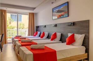 1 camera, una cassaforte in camera, ferro/asse da stiro, Wi-Fi