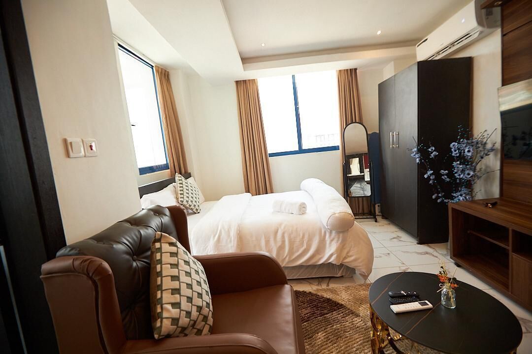 1 chambre, bureau, fer et planche à repasser, Wi-Fi gratuit