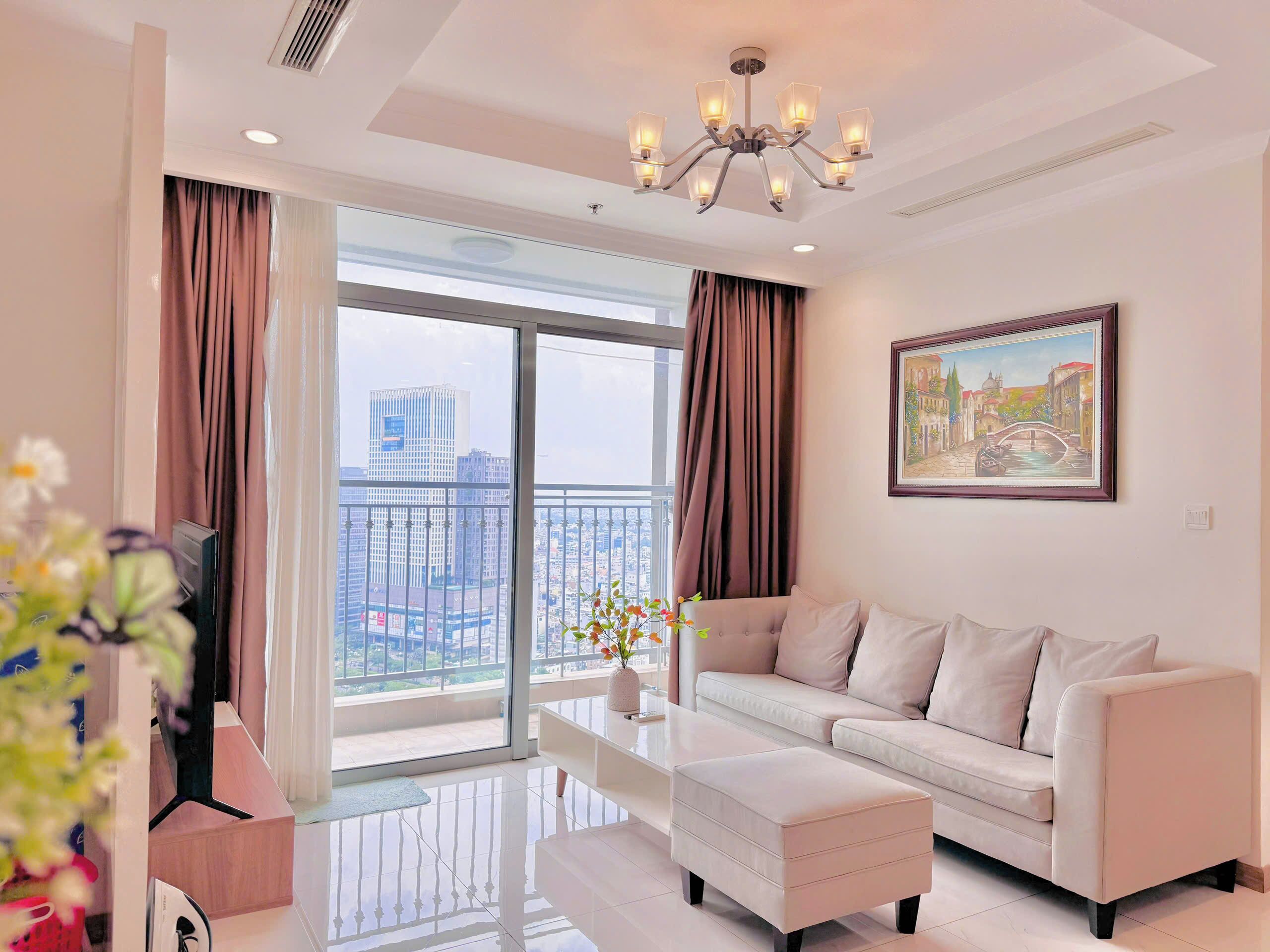 Appartement, 3 chambres | Bureau, système d’insonorisation, fer et planche à repasser