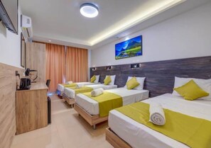 2 bedrooms, iron/ironing board, WiFi, bed sheets - Green 13: Two-Bedroom Apartment in St. Julian's (Swieqi)