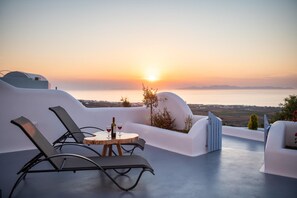 Apartment | 6 bedrooms - Sun Angelos Oia - Luxury Cave Suites (Santorini)