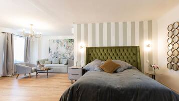 Deluxe-Suite | 1 Schlafzimmer, Allergikerbettwaren, Zimmersafe, individuell dekoriert