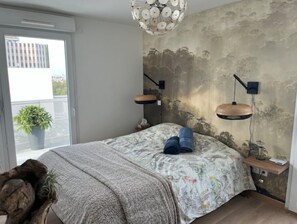 2 bedrooms, desk, iron/ironing board, free WiFi - Superbe Appartement Luxueux et vue Panoramique (Bagnolet)