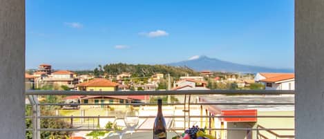 Family Apartment, 1 Bedroom, Balcony, Sea Facing (Casa Golf a 200m From The Sea) | Outdoor dining
