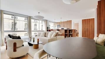 Televisión, oficina