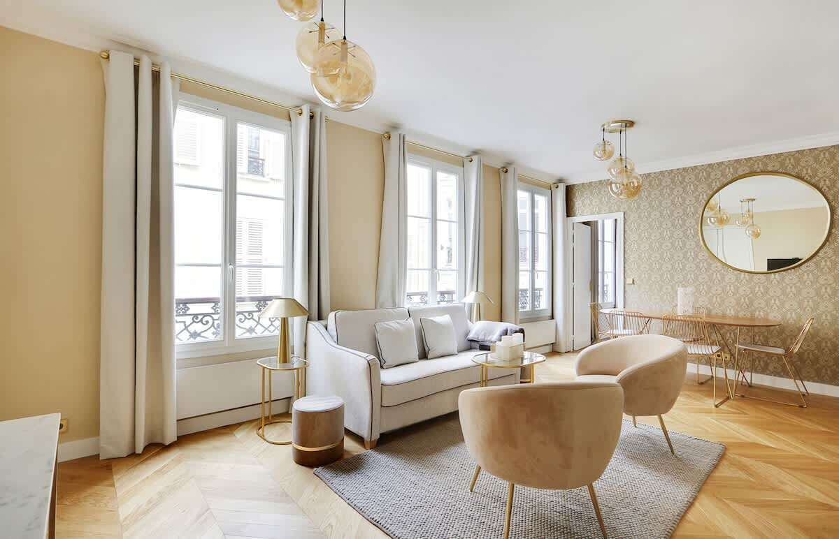 Télévision, espaces bureaux