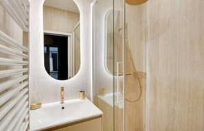 Dusche, Haartrockner