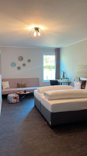 Superior Triple Room, Garden View
