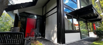 New exclusive 2 bedroom apartment Hamburg