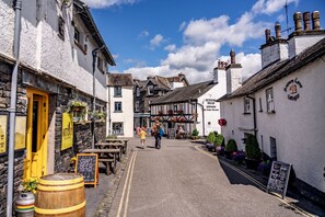 Exterior - Pickle Pot Loft- 2 bedroom apartment in Hawkshead (Hawkshead)
