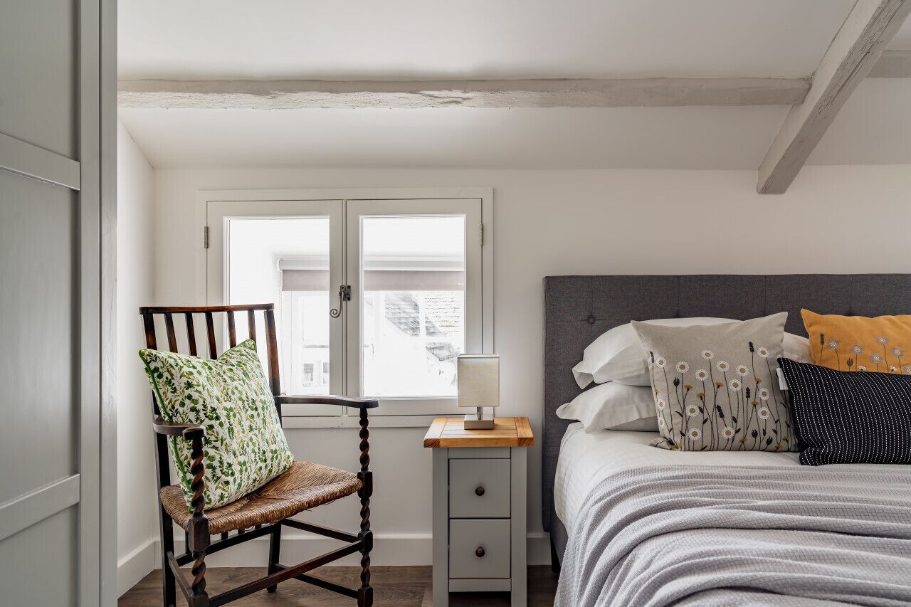 2 bedrooms, iron/ironing board, travel crib, free WiFi