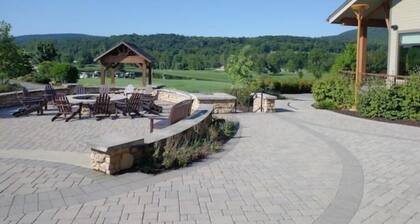 Slope View- Great Location- 5 Miles to Gettysburg Battlefield