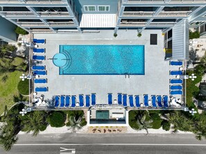 Pool - Grande Caribbean 404  Great Views* Sleeps Six 1.5 Bath*Great Rates* (Orange Beach)
