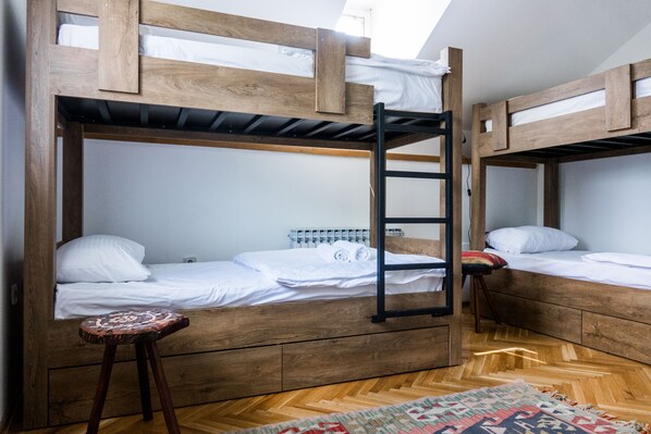 Schallisolierte Zimmer, Bügeleisen/Bügelbrett, kostenloses WLAN