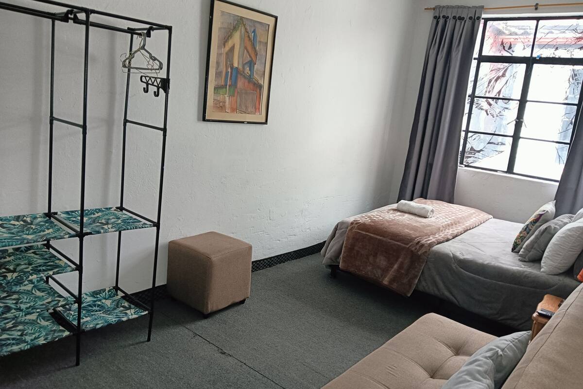 ห้องเบสิก, ปลอดบุหรี่, วิวสวนหย่อม | Wi-Fi ฟรี, ผ้าปูที่นอน