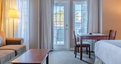 Chic 1-BDR Condo in Horseshoe Valley