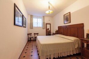 8 Schlafzimmer, kostenloses WLAN, Bettwäsche