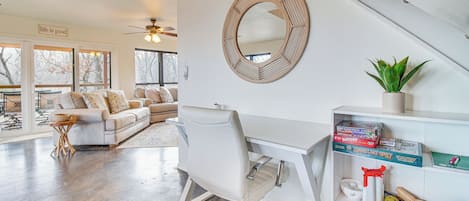 單棟房屋 (3 Bedrooms) | 內部