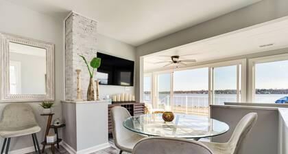 Waterfront Buckeye Lake Home w/ Deck & Dock!