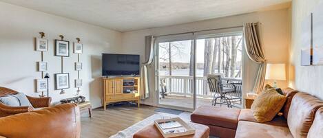 Apartment (3 Bedrooms) | Front of property