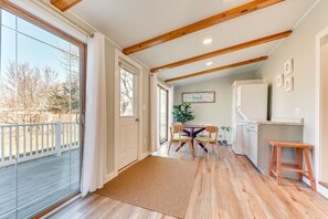 Interior - Beautiful Wells Cottage: Steps to Moody Beach! (Wells)